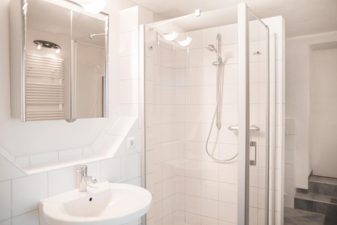 Bed & Breakfast Unter Den Linden Hungen ภายนอก รูปภาพ
